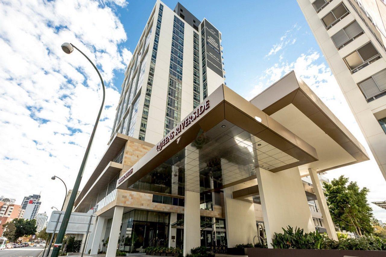 Fraser Suites Perth Exterior photo The hotel's entrance