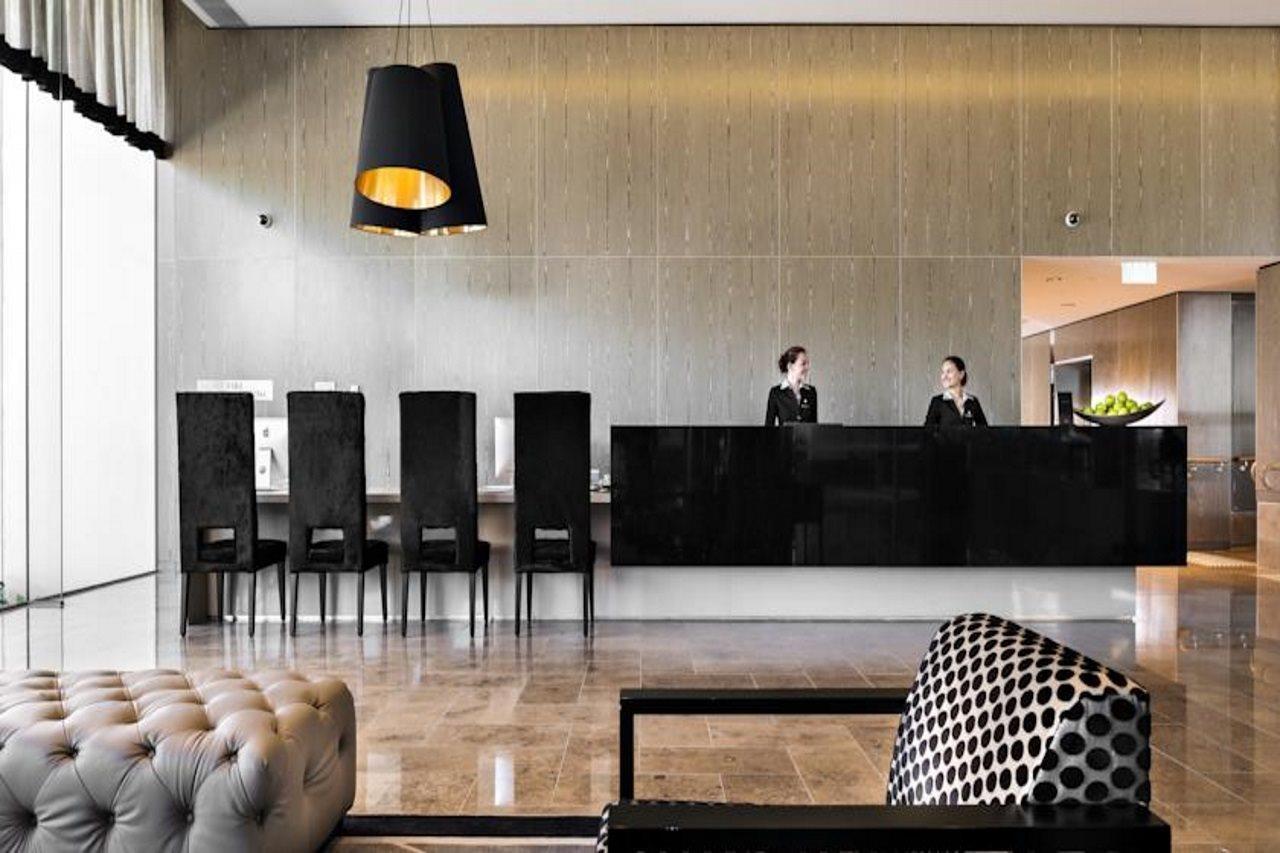 Fraser Suites Perth Exterior photo The lobby of the hotel