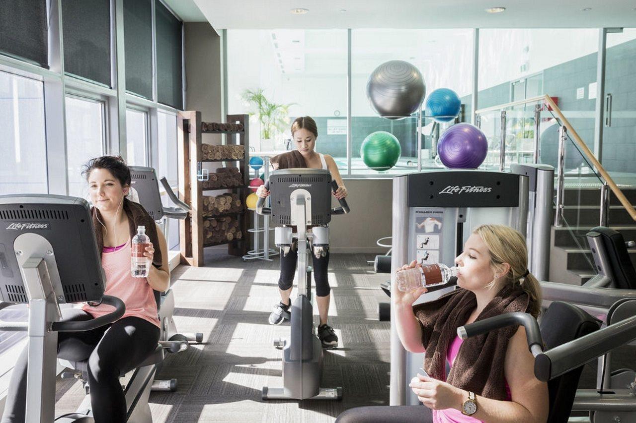 Fraser Suites Perth Exterior photo A Life Fitness gym