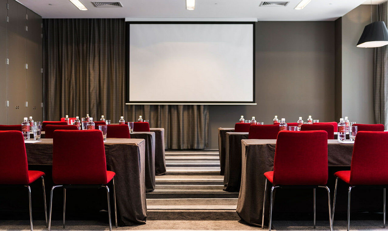 Fraser Suites Perth Exterior photo A projection screen in a meeting room